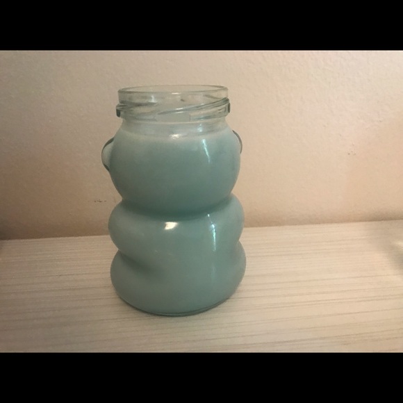 Blueberry scented teddy bear candle - Picture 4 of 4